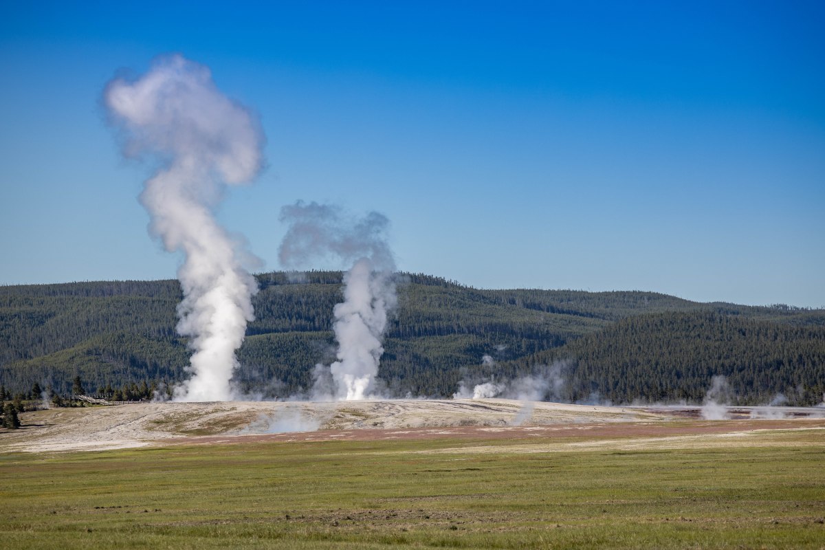 Yellowstone: Geysers and hot springs and mud pots, oh&nbsp;my!